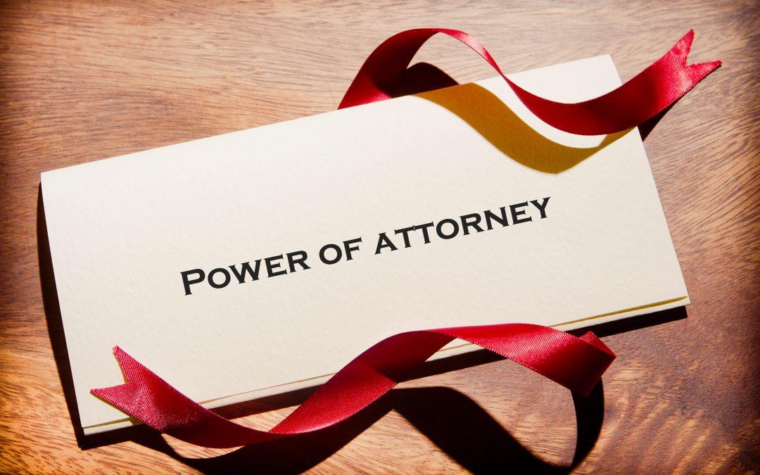Legal advisor explaining the Difference between General and Lasting Power of Attorney